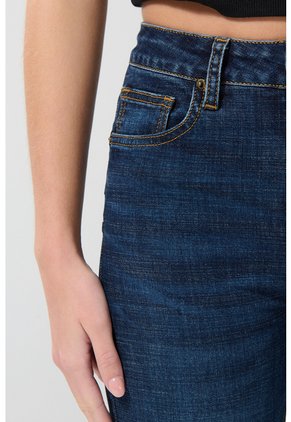 KOAJ PANTALON KOAJ JEAN PUSH UP 24182 2/25