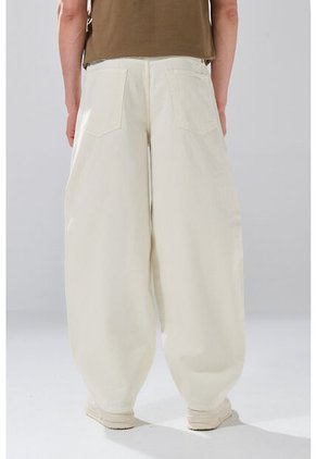 KOAJ PANTALON KOAJ JEAN BALLOON 33156  2/26