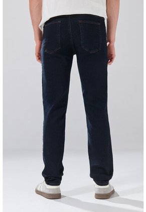 KOAJ PANTALON KOAJ JEAN SLIM 33361 3/26