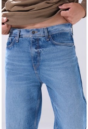 KOAJ PANTALON KOAJ JEAN BAGGY 33528 3/26