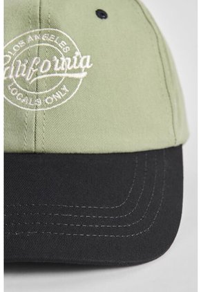 KOAJ CACHUCHA KOAJ BEICONM 4977 1/24