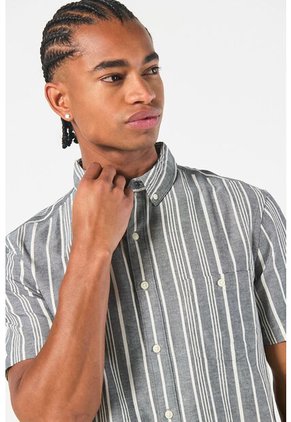 CAMISA KOAJ BUTTON DOWN MC 10976 4/24