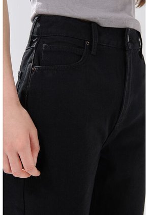 KOAJ PANTALON KOAJ JEAN 90S 33574 3/26