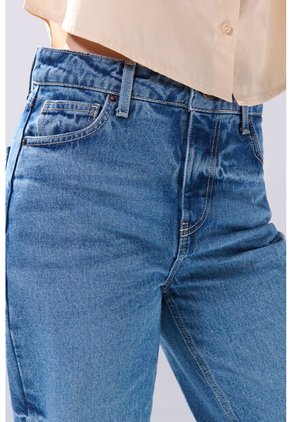 KOAJ PANTALON KOAJ JEAN 90S 32985 2/26