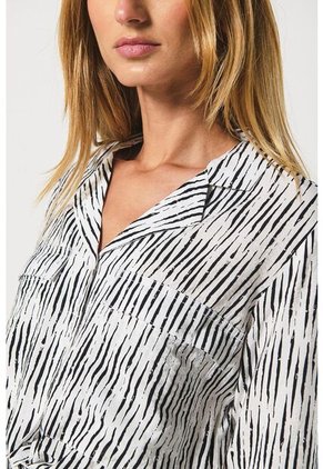 BLUSA KOAJ CUELL CAMISERO CROP 6035 3/24