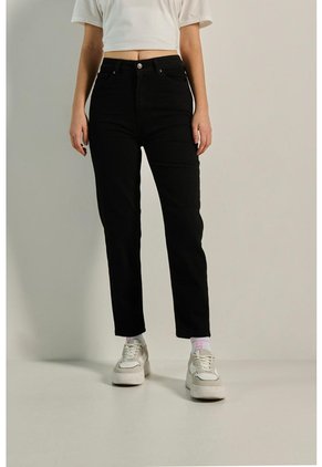 PANTALON KOAJ JEAN MOM STA 9081 2/24