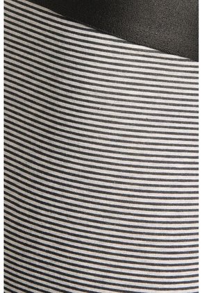 KOAJ BOXER KOAJ PIERNA CORTA 20459 1/25