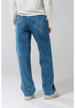 KOAJ PANTALON KOAJ JEAN 90S 25029 3/25