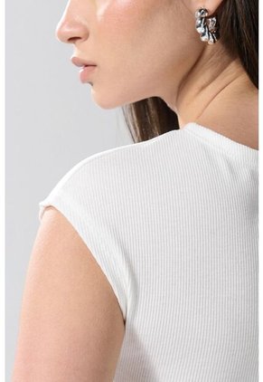 CAMISETA KOAJ MILU 18511 1/25