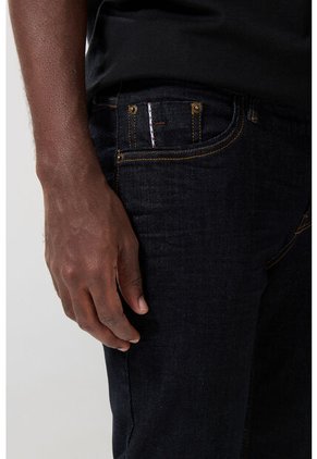 KOAJ PANTALON KOAJ JEAN  SKINNY FIT 24835 3/2