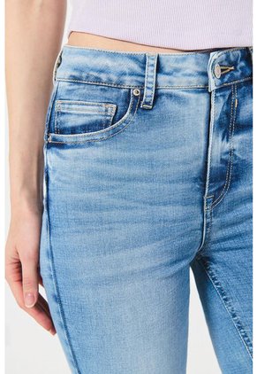 KOAJ PANTALON KOAJ PUSH UP FB 14829 4/24