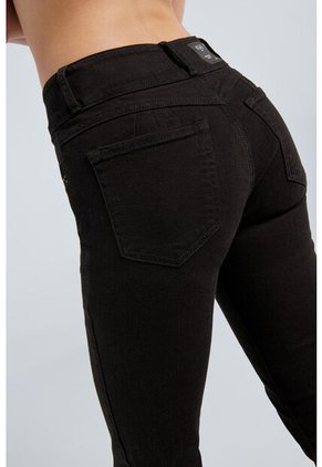 KOAJ PANTALON KOAJ PUSH UP 4246 4/23