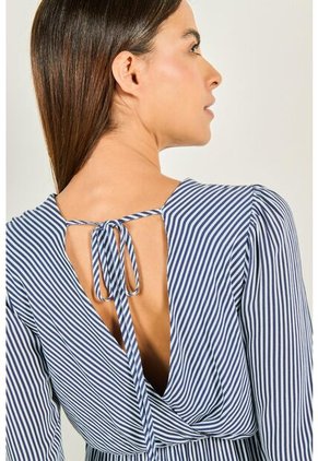 VESTIDO KOAJ ESCOTE V ML 10420 3/24