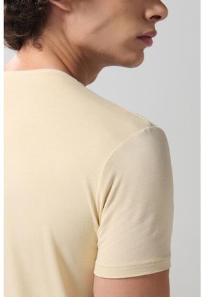 CAMISETA KOAJ ONTYK 19616 1/25