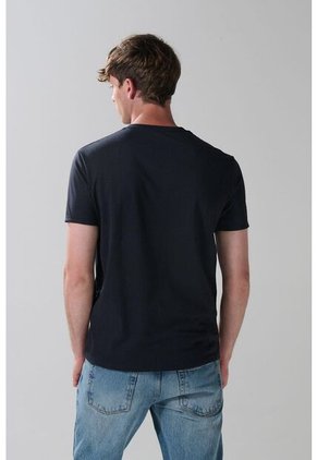 CAMISETA KOAJ MYKFA 20756 4/24