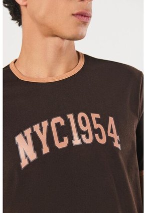 CAMISETA KOAJ 18852 4/24