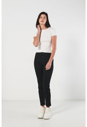 PANTALON KOAJ JEAN PUSH UP FB 18624 4/24