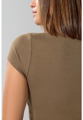 CAMISETA KOAJ VERA 19071 4/24