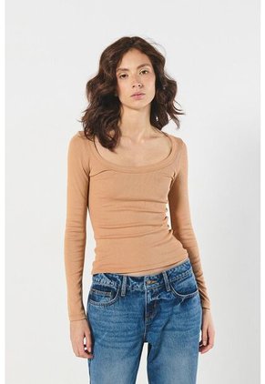 CAMISETA KOAJ LITA 15923 4/24