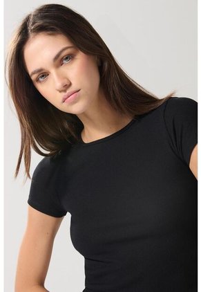 CAMISETA KOAJ DELINA 17593 4/24