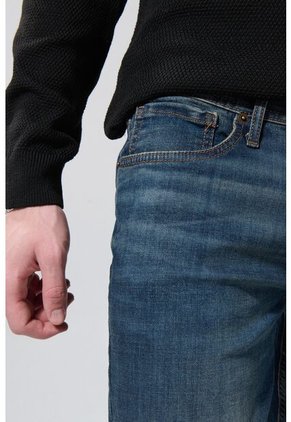 KOAJ PANTALON KOAJ JEAN SLIM 28102 3/25