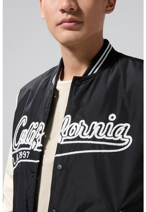 CHAQUETA KOAJ HOLLANDI 2/25