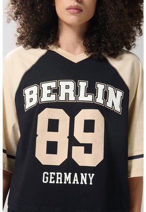 CAMISETA KOAJ BELLY 22968 2/25