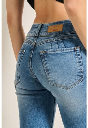 KOAJ PANTALON KOAJ PUSH UP FB 8170 2/24