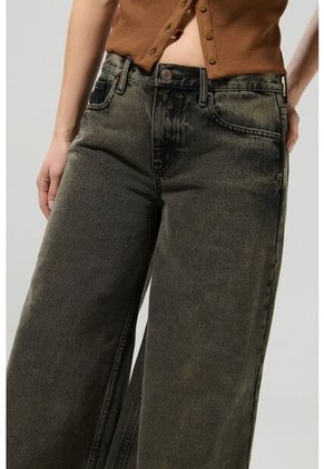 PANTALON JEAN KOAJ PALAZZO 26542 M 3/25