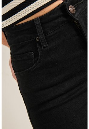KOAJ PANTALON KOAJ JEAN JEGGING TA FB 8238 2/