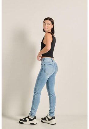 KOAJ PANTALON KOAJ PUSH UP FB 6082 1/24