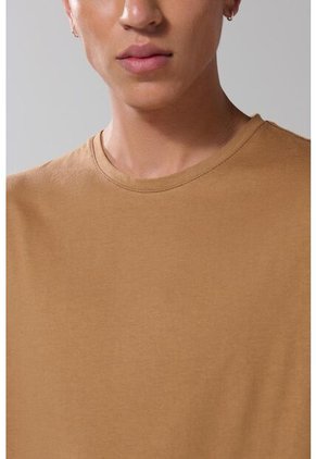 CAMISETA KOAJ MAKFI 20804 1/25