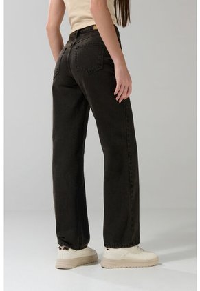 KOAJ PANTALON KOAJ 90S 24169 M 2/25