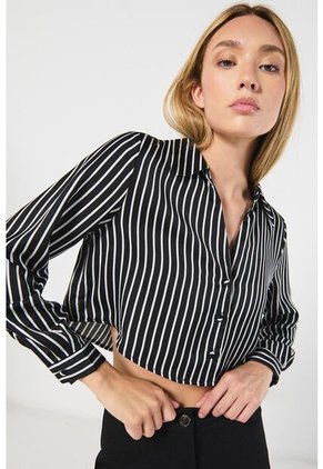 BLUSA KOAJ CAM CROP OVERSIZE 5786 3/24