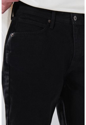 KOAJ BERMUDA KOAJ JEAN 32916 2/26