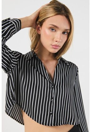 BLUSA KOAJ CAM CROP OVERSIZE 5786 3/24