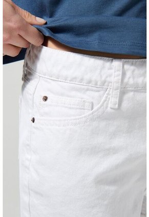 KOAJ SHORT VINTAGE KOAJ 25446 M 3/25