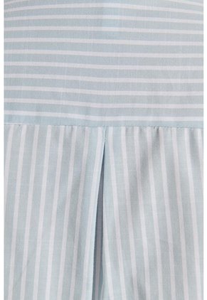 KOAJ BLUSA KOAJ CROP TIRA Y BOLSILLO 5504 1-2