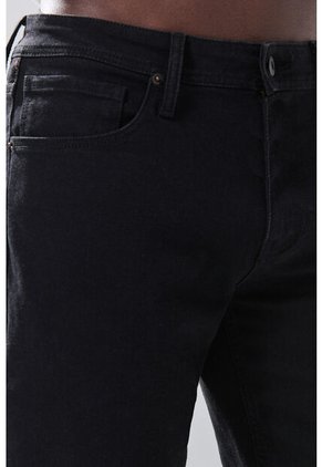 KOAJ PANTALON KOAJ JEAN SLIM 33002 2/26