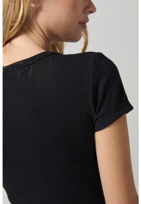 CAMISETA KOAJ RANIA 17592 4/24