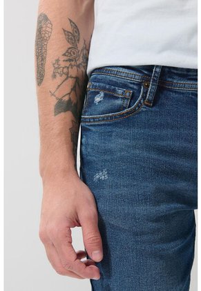 KOAJ PANTALON KOAJ JEAN SLIM 22501 1/25