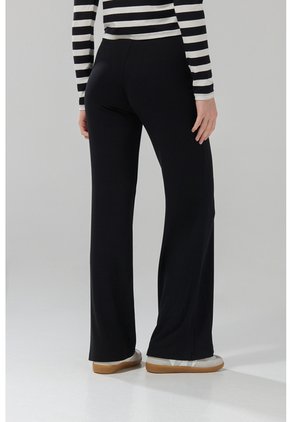 KOAJ PANTALON KOAJ FLARE MODA 28124 4/25