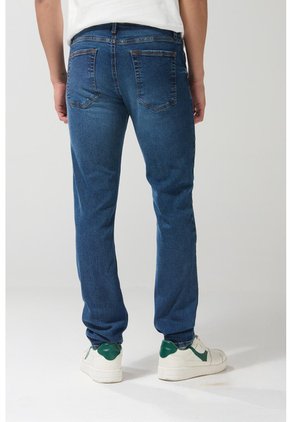 KOAJ PANTALON KOAJ JEAN SLIM 23103 2/25