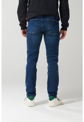KOAJ PANTALON KOAJ JEAN SLIM 23375 2/25