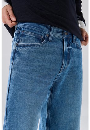 KOAJ BERMUDA KOAJ 32607JORT MASC 2/26