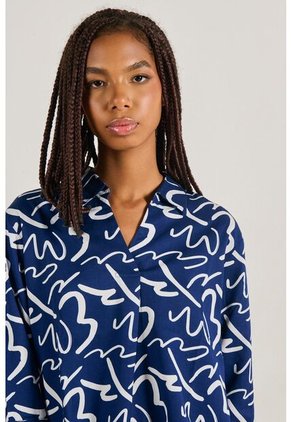 BLUSA KOAJ SOLAPA MANGA 3-4  5664 1-24