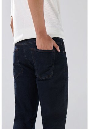 KOAJ PANTALON KOAJ JEAN SLIM 32542 2/26