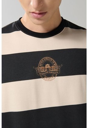 KOAJ BUZO KOAJ ERNI 21763 1/25