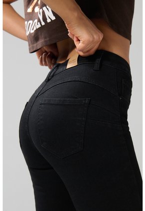 KOAJ PANTALON KOAJ JEAN PUSH UP 28692 4/25