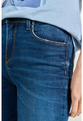 KOAJ PANTALON KOAJ JEAN JEGGING TA FB 8630 2/